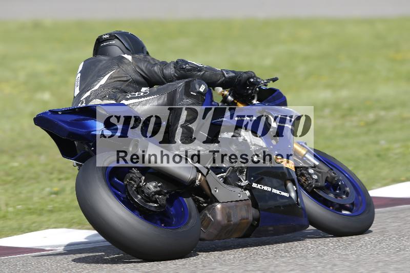 /Archiv-2025/53 16.09.2025 Track Day Domi Aegerter ADR/Gruppe rot/10